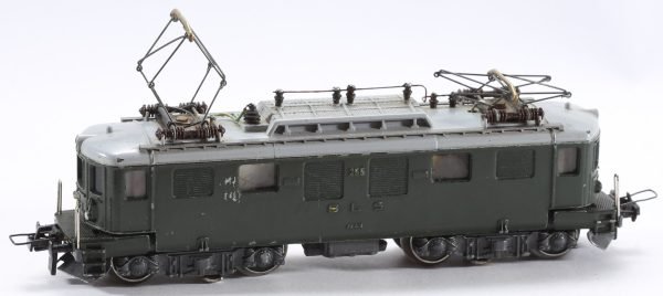 kallistoys-auctions-auktionen-antique-vintage-toys-antik-historisch-spielzeug-trix-express-international-germany-train-eisenbahn-h0-gauge-electric-loco-ellok-bls-switzerland-schweiz-2232-2e.jpg