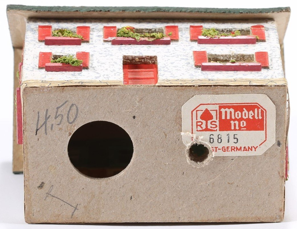 kallistoys auctions auktionen-antique vintage toys-antik historisch spielzeug-rudolf spitaler-germany-wood house-holzhaus-two storey home-wohnhaus-6815-1g