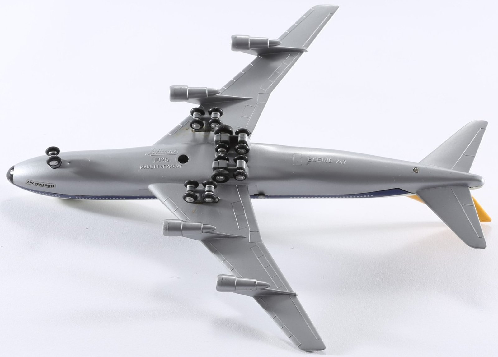 kallistoys auctions auktionen-antique vintage toys-antik historisch spielzeug-schuco-1 to 43-flugzeug-condor-boeing 747-jumbo jet-plastik-vintage-1025-1e (2)