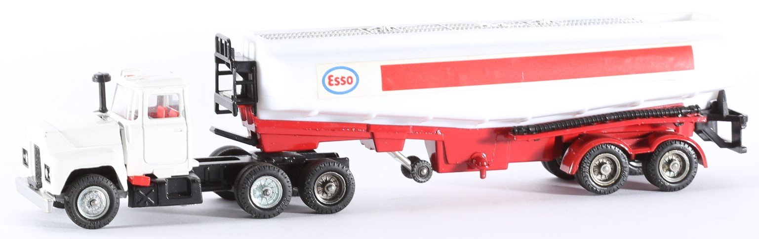 kallistoys auctions auktionen-antique vintage toys-antik historisch spielzeug-corgi major toys-england-diecast-truck-lkw-scale 1 to 43-mack truck petrol tanker-esso-1152-1a