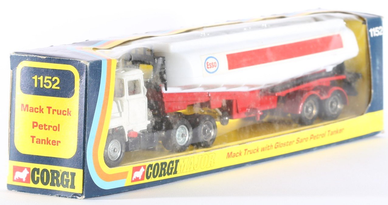 kallistoys auctions auktionen-antique vintage toys-antik historisch spielzeug-corgi major toys-england-diecast-truck-lkw-scale 1 to 43-mack truck petrol tanker-esso-1152-1k
