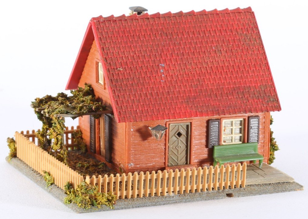kallistoys auctions auktionen-antique vintage toys-antik historisch spielzeug-faller-germany-plastic house-plastikhaus-summer-sommer-ohne briefmarke-259-1a