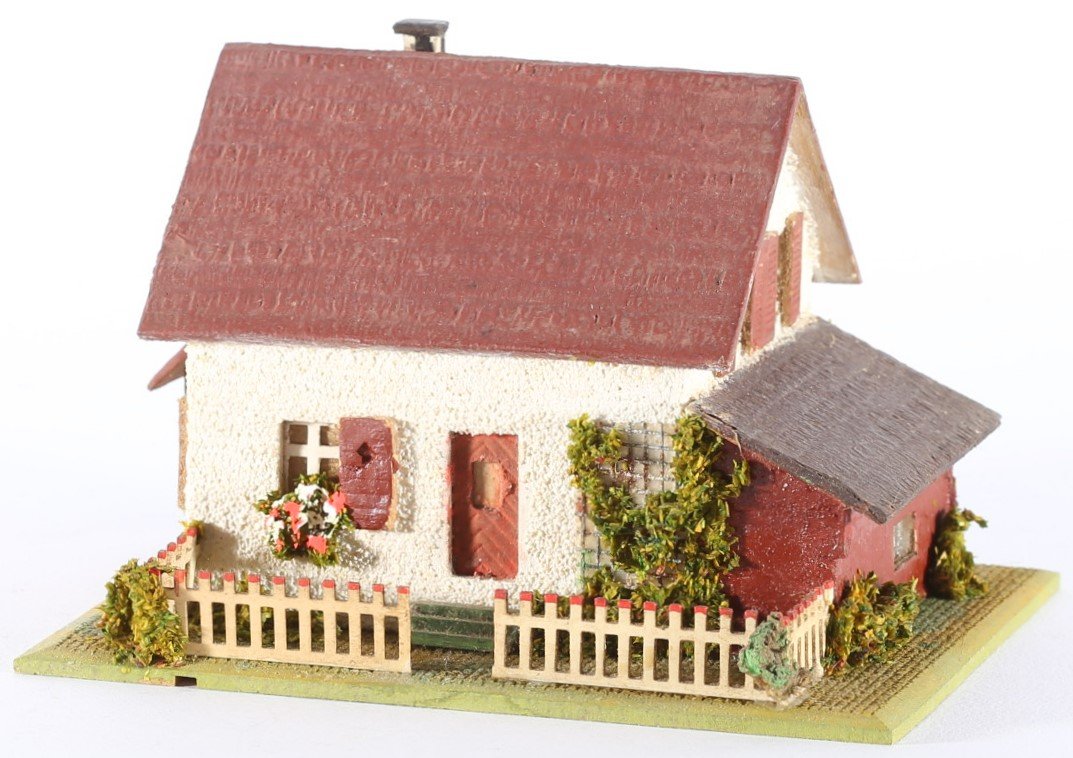 kallistoys auctions auktionen-antique vintage toys-antik historisch spielzeug-faller-germany-wood house-holzhaus-farm-bauernhaus-gezackte briefmarke-rote nummer-272-1h