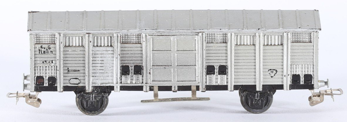 kallistoys auctions auktionen-antique vintage toys-antik historisch spielzeug-rivarossi-italy-bakelite-train-eisenbahn-refrigerator car-kühlwagen-carro refrigerante-argento-c r-2c