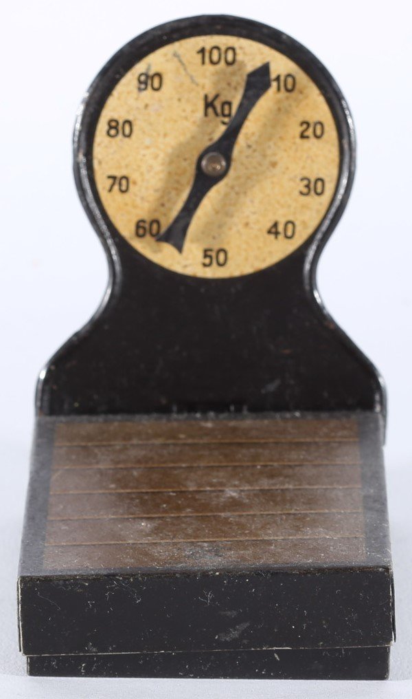 kallistoys auctions auktionen-antique vintage toys-antik historisch spielzeug-bing-germany-tinplate-blech-railway accessory-eisenbahn zubehör-scale-waage-10 6138-1a