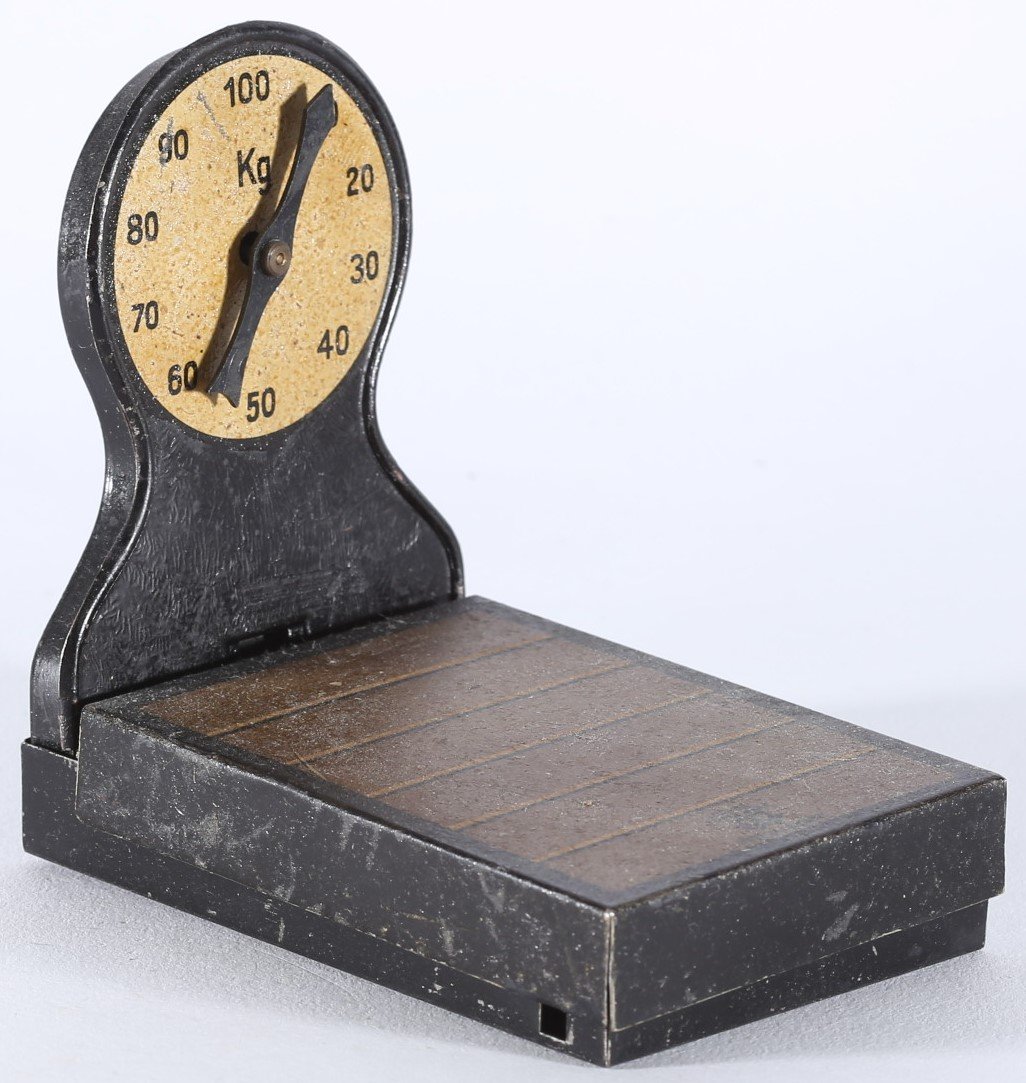 kallistoys auctions auktionen-antique vintage toys-antik historisch spielzeug-bing-germany-tinplate-blech-railway accessory-eisenbahn zubehör-scale-waage-10 6138-1d