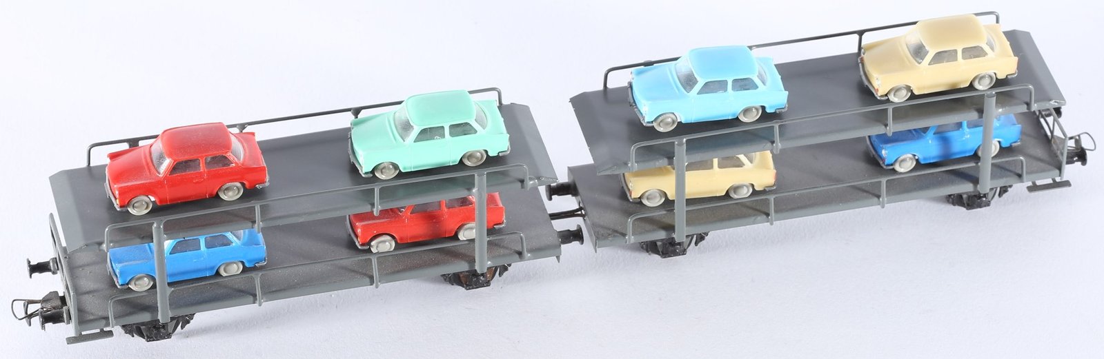 kallistoys auctions auktionen-antique vintage toys-antik historisch spielzeug-dahmer-east germany-gdr-tinplate-blech-train-eisenbahn-gauge-spur h0-car transporter-autotransportwagen-trabant-1b