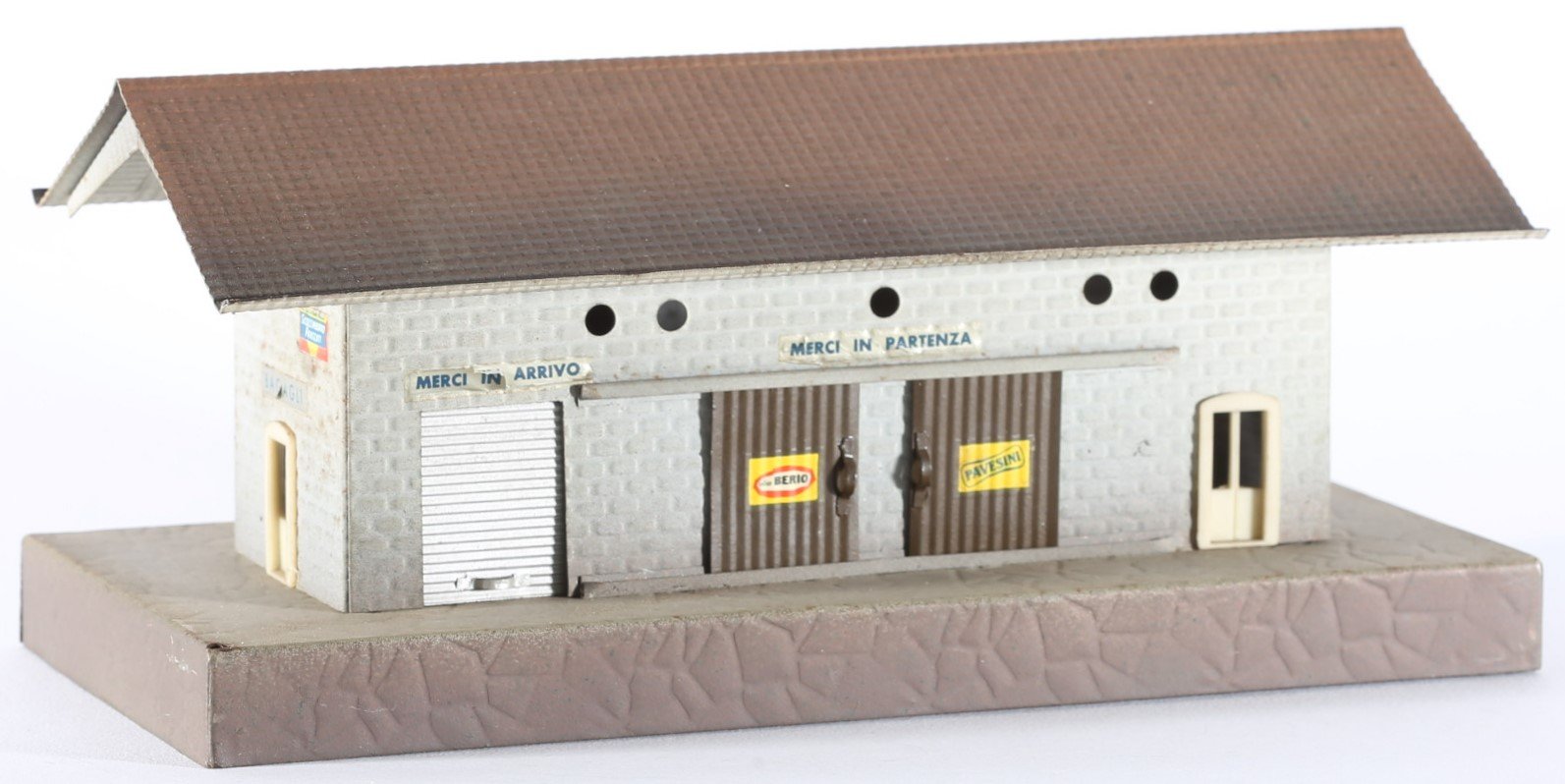 kallistoys auctions auktionen-antique vintage toys-antik historisch spielzeug-f.e.m.-italy-tinplate-blech-railway accessory-eisenbahnzubehör-goods station-güterbahnhof-scalo merci-54-1g