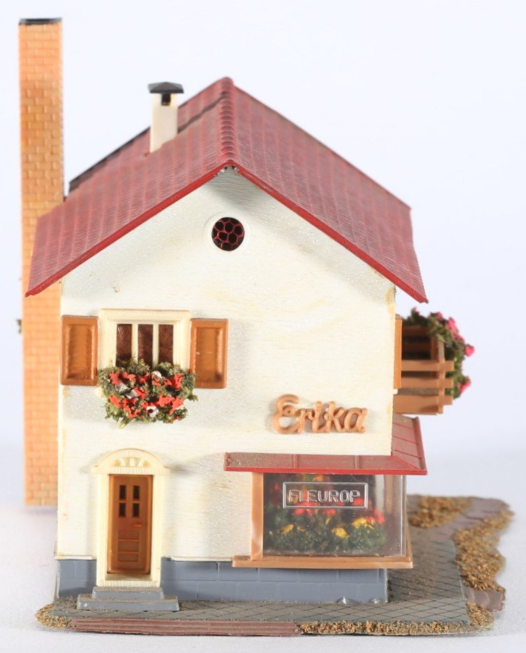 kallistoys auctions auktionen-antique vintage toys-antik historisch spielzeug-faller-germany-plastic house-plastikhaus-flower shop-blumengeschäft-220-2d