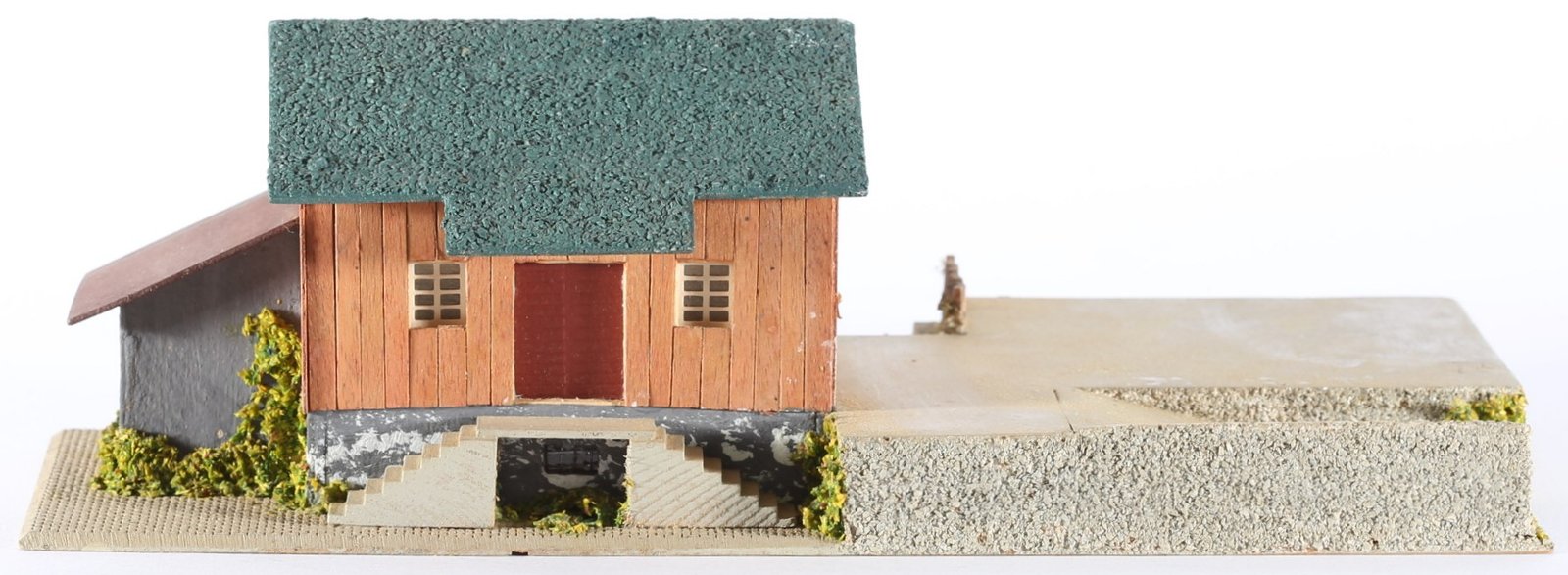 kallistoys auctions auktionen-antique vintage toys-antik historisch spielzeug-faller-germany-wood house-holzhaus-goods freight station-güterbahnhof-gezackte briefmarke-braune nummer-158-1f
