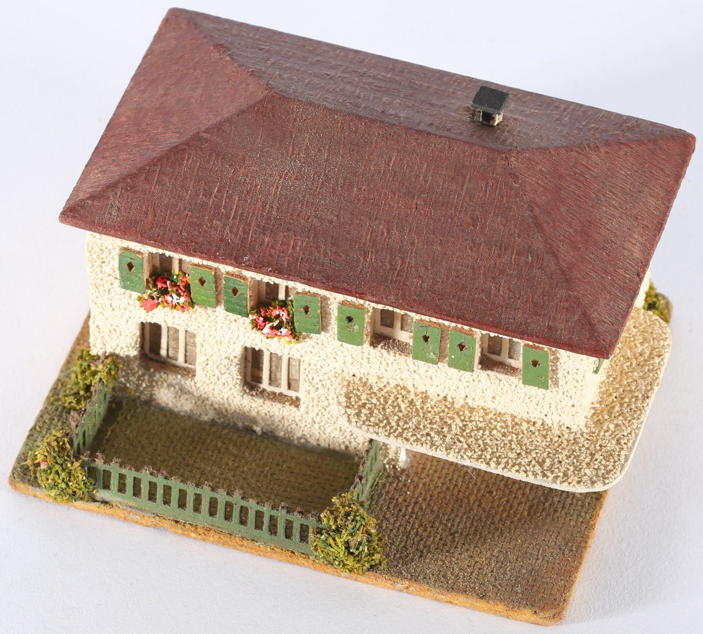 kallistoys auctions auktionen-antique vintage toys-antik historisch spielzeug-faller-germany-wood house-holzhaus-house with canopy-haus mit vordach-gerade briefmarke-rote nummer-270-1b