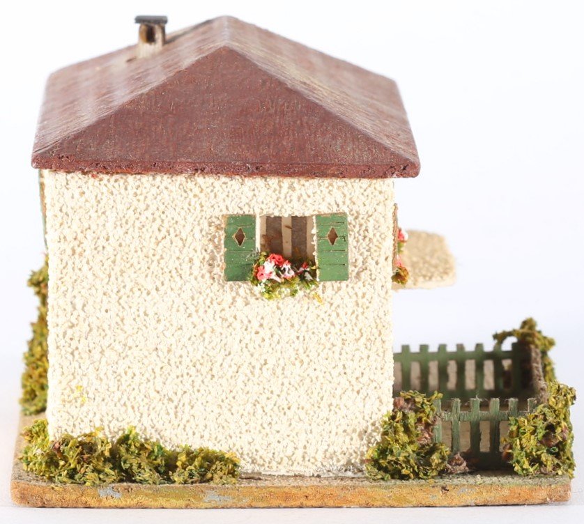kallistoys auctions auktionen-antique vintage toys-antik historisch spielzeug-faller-germany-wood house-holzhaus-house with canopy-haus mit vordach-gerade briefmarke-rote nummer-270-1e