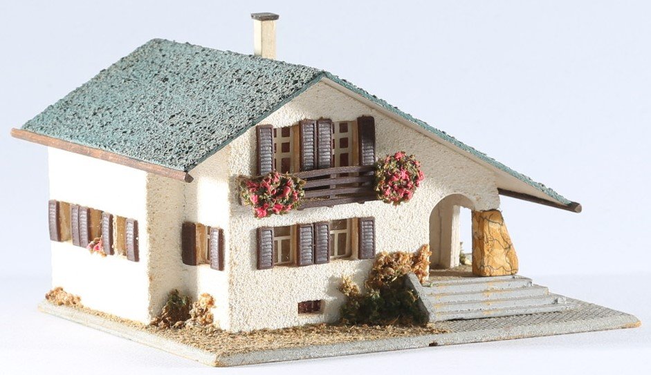 kallistoys auctions auktionen-antique vintage toys-antik historisch spielzeug-faller-germany-wood house-holzhaus-large mountain house-grosses chalet-gezackte briefmarke-braune nummer-289-1d
