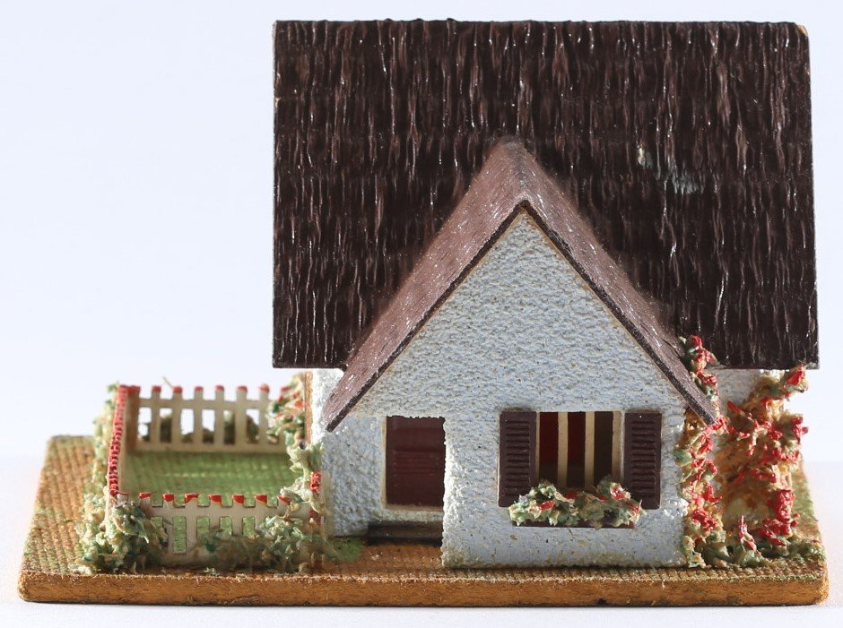 kallistoys auctions auktionen-antique vintage toys-antik historisch spielzeug-faller-germany-wood house-holzhaus-one family home-einfamilienwohnung-dach braun-gerade briefmarke-260-1c