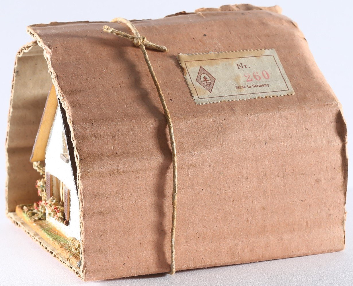kallistoys auctions auktionen-antique vintage toys-antik historisch spielzeug-faller-germany-wood house-holzhaus-one family home-einfamilienwohnung-dach braun-gerade briefmarke-260-1h