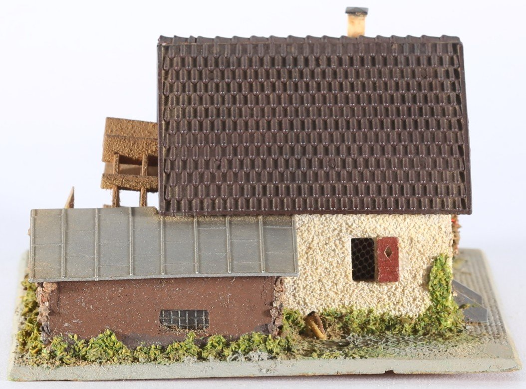 kallistoys auctions auktionen-antique vintage toys-antik historisch spielzeug-faller-germany-wood house-holzhaus-watermill-wassermühle-dach plastik-gezackte briefmarke-braune nr-231-1c