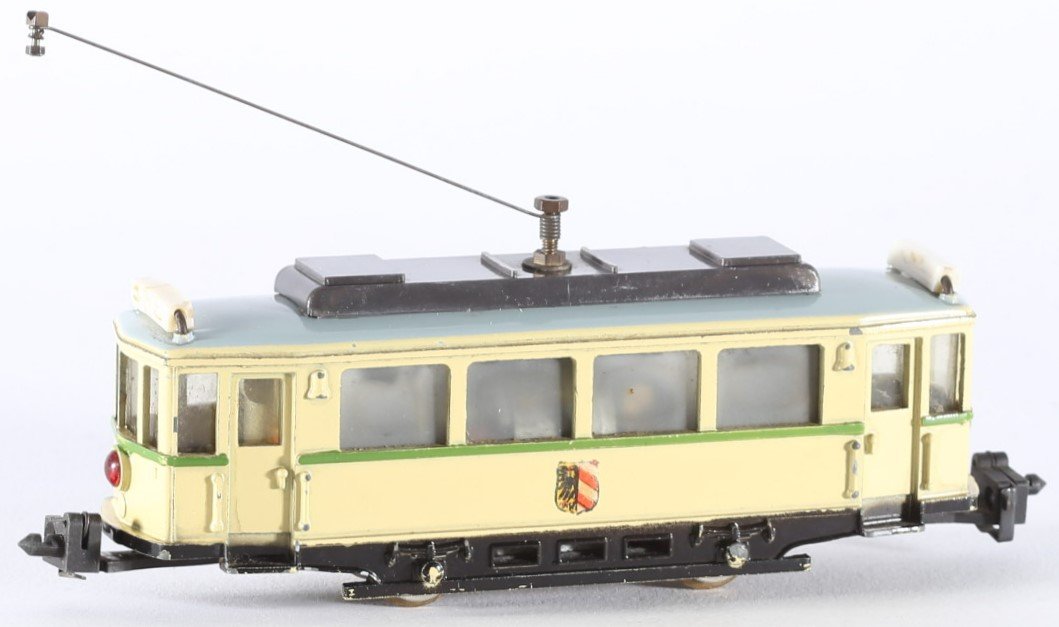kallistoys auctions auktionen-antique vintage toys-antik historisch spielzeug-hamo-germany-tram-trolley-strassenbahn-gauge-spur h0-motor car-motorwagen-creme-grüne zierlinie-t205-2f