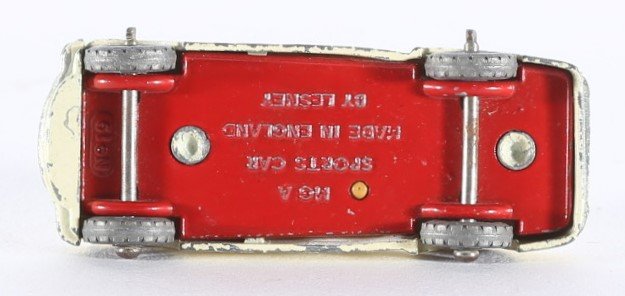 kallistoys auctions auktionen-antique vintage toys-antik historisch spielzeug-matchbox-lesney-england-diecast-car-auto-series 1 to 75-mg a sports car-offwhite-red seats-19-2g