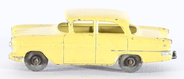 kallistoys auctions auktionen-antique vintage toys-antik historisch spielzeug-matchbox-lesney-england-diecast-car-auto-series 1 to 75-vauxhall victor-yellow-45-2c