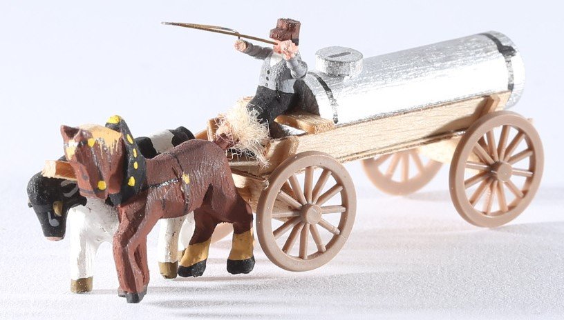 kallistoys auctions auktionen-antique vintage toys-antik historisch spielzeug-preiser-germany-wood figure-holzfigur-manure waggon farmer ox horse-ödelwagen bauer ochse pferd-plastik räder-486-1d
