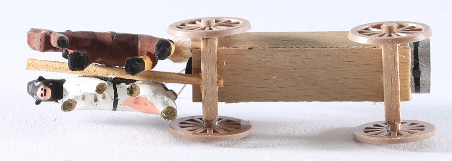 kallistoys auctions auktionen-antique vintage toys-antik historisch spielzeug-preiser-germany-wood figure-holzfigur-manure waggon farmer ox horse-ödelwagen bauer ochse pferd-plastik räder-486-1g