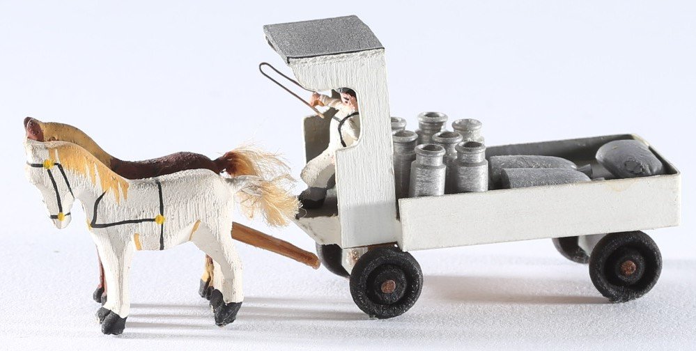 kallistoys auctions auktionen-antique vintage toys-antik historisch spielzeug-preiser-germany-wood figure-holzfigur-milk waggon carter 2 horses-plattenwagen fuhrmann 2 pferde milchkannen-483-2a