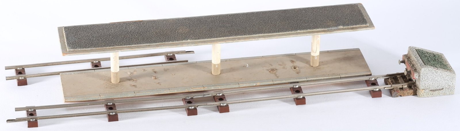 kallistoys auctions auktionen-antique vintage toys-antik historisch spielzeug-rivarossi-italy-wood house-holzhaus-casetta legno-island platform-inselbahnsteig-pensilina-s 024-2f