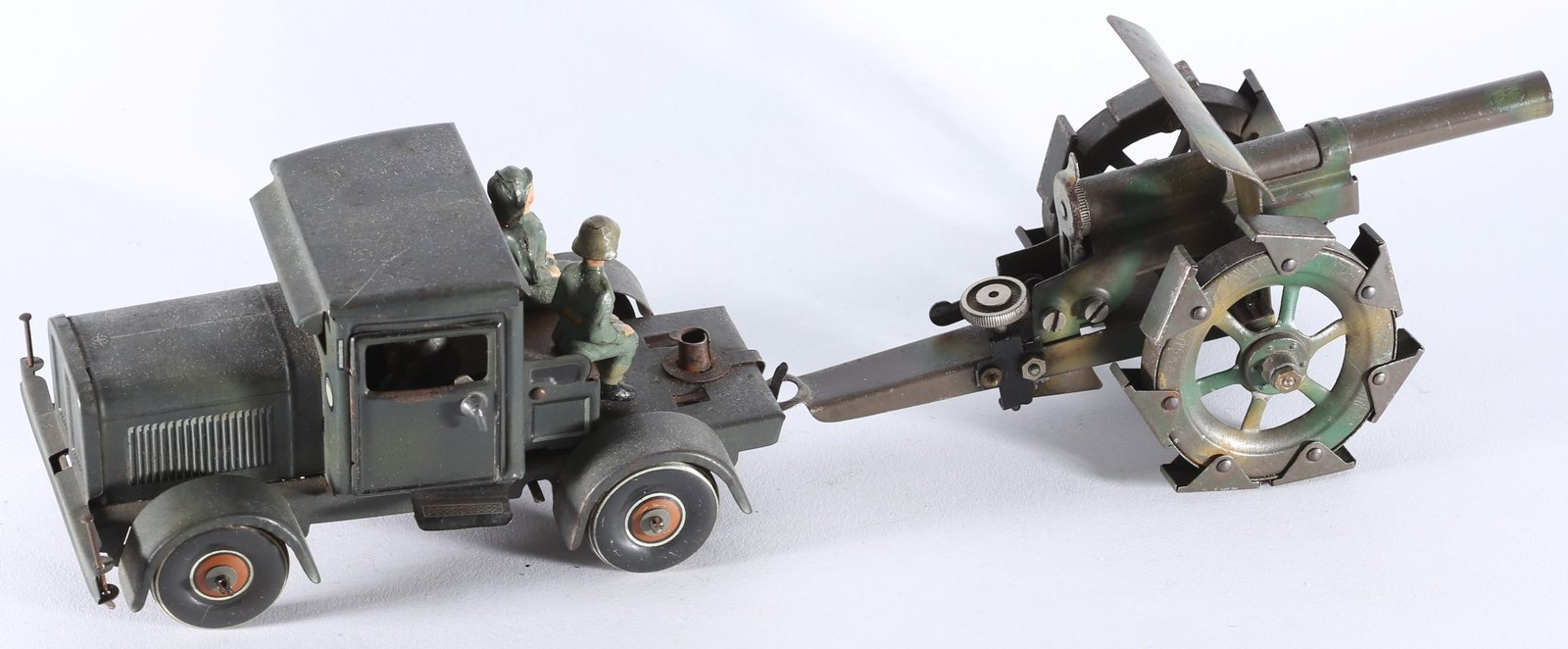 kallistoys auctions auktionen-antique vintage toys-antik historisch spielzeug-tippco-tco-germany-tinplate-blech-military-armee-truck cannon-schlepper kanone-tarnfarben-170 71-1b
