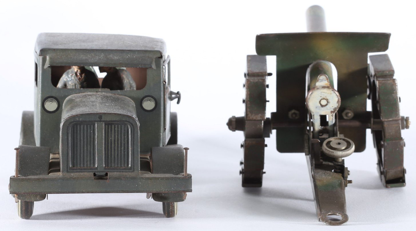 kallistoys auctions auktionen-antique vintage toys-antik historisch spielzeug-tippco-tco-germany-tinplate-blech-military-armee-truck cannon-schlepper kanone-tarnfarben-170 71-1d