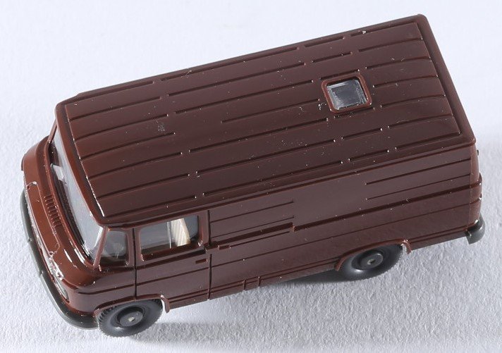kallistoys auctions auktionen-antique vintage toys-antik historisch spielzeug-wiking-germany-plastic-van-transporter-scale 1 to 90-mercedes 0 406-dark brown-lehmbraun-27-1b