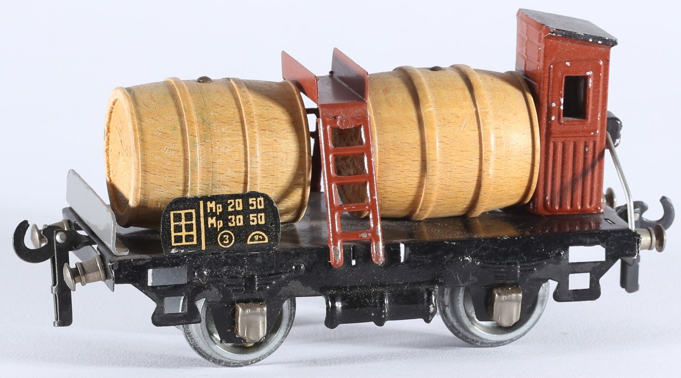 kallistoys auctions auktionen-antique vintage toys-antik historisch spielzeug-bral-italy-tinplate-blech-train-eisenbahn-gauge-spur 0-wine car-weinwagen-vagone merci per trasporto vini-2a
