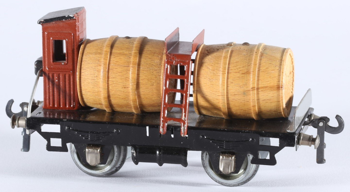 kallistoys auctions auktionen-antique vintage toys-antik historisch spielzeug-bral-italy-tinplate-blech-train-eisenbahn-gauge-spur 0-wine car-weinwagen-vagone merci per trasporto vini-2e