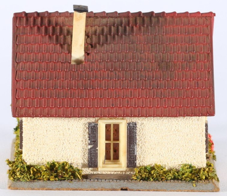 kallistoys auctions auktionen-antique vintage toys-antik historisch spielzeug-faller-germany-wood house-holzhaus-small family home-siedlerhaus-gezackte briefmarke-braune nummer-206-1f