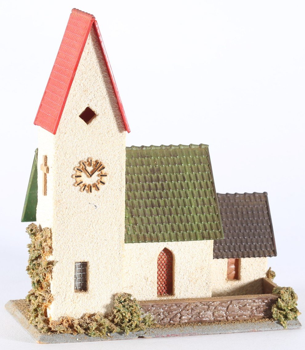 kallistoys auctions auktionen-antique vintage toys-antik historisch spielzeug-faller-germany-wood house-holzhaus-village church-dorfkirche-gezackte briefmarke-braune nummer-236-1a