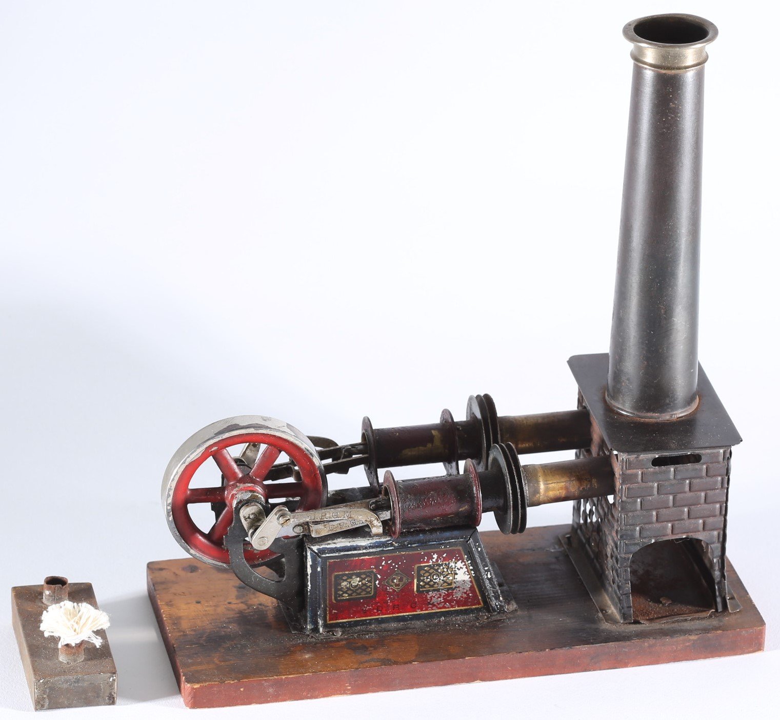 kallistoys auctions auktionen-antique vintage toys-antik historisch spielzeug-bing-germany-tinplate-blech-hot air engine-heissluftmotor-two cylinders-zwei zylinder-135 22-2j