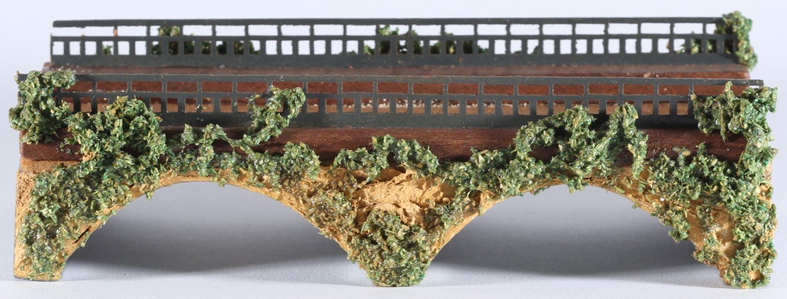 kallistoys auctions auktionen-antique vintage toys-antik historisch spielzeug-faller-germany-wood accessory-holz zubehör-straight arch bridge-gerade bogenbrücke-441-1c