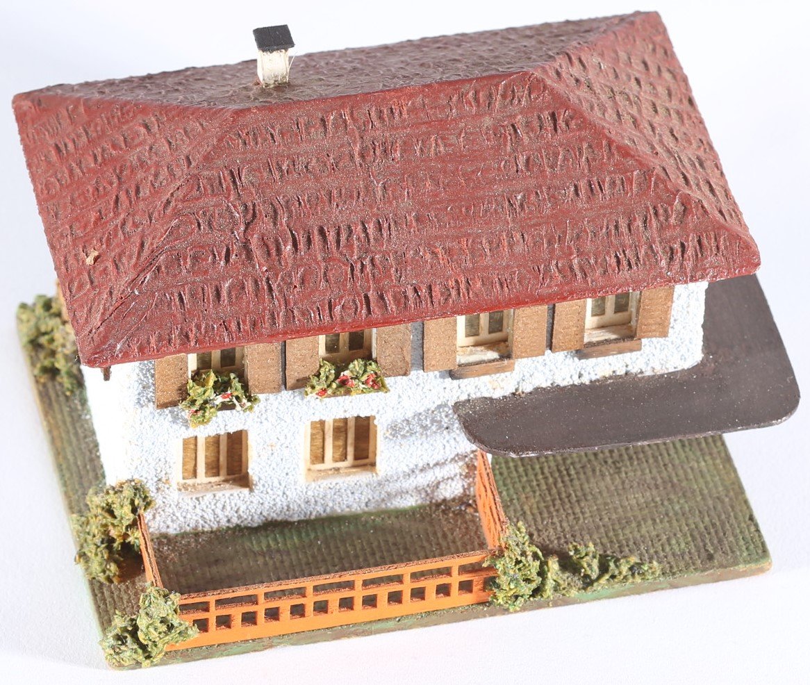 kallistoys auctions auktionen-antique vintage toys-antik historisch spielzeug-faller-germany-wood house-holzhaus-house with canopy-haus mit vordach-ohne briefmarke-270-1b