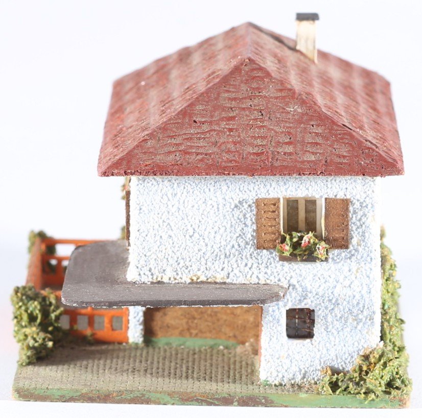 kallistoys auctions auktionen-antique vintage toys-antik historisch spielzeug-faller-germany-wood house-holzhaus-house with canopy-haus mit vordach-ohne briefmarke-270-1g