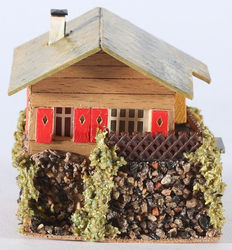 kallistoys auctions auktionen-antique vintage toys-antik historisch spielzeug-faller-germany-wood house-holzhaus-mountain house on hill-haus am hang-gezackte briefmarke-braune nummer-294-1d