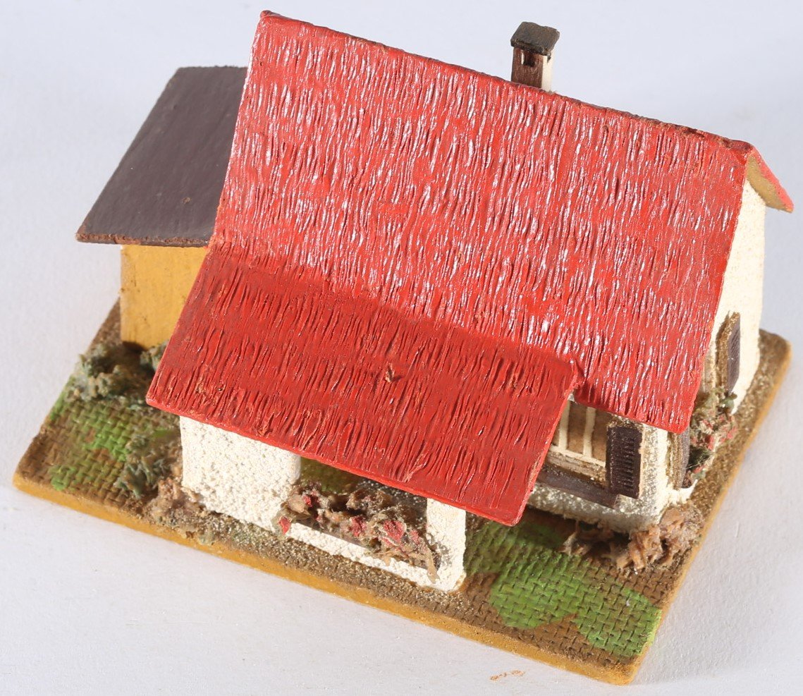 kallistoys auctions auktionen-antique vintage toys-antik historisch spielzeug-faller-germany-wood house-holzhaus-small family home annex-siedlerhaus anbau-gerade briefmarke-rote nummer-dach rot-252-1b
