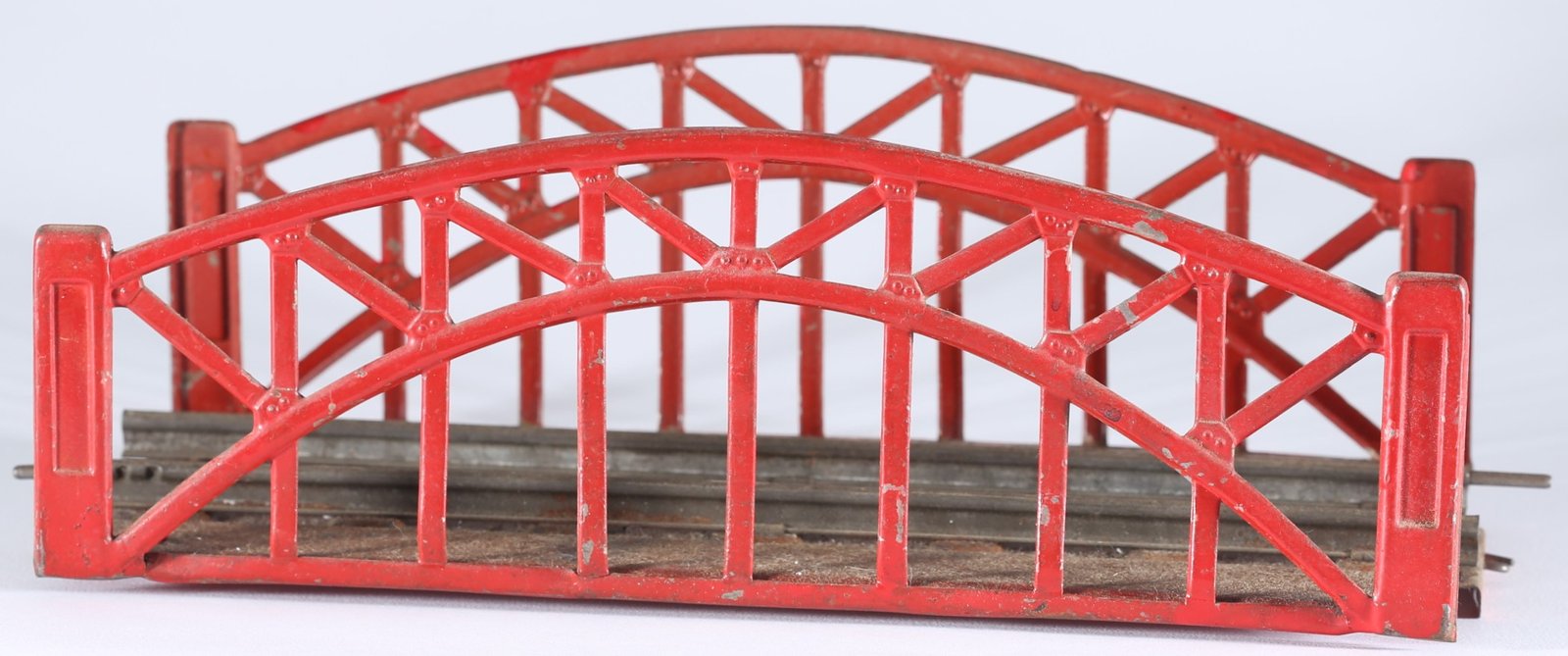 kallistoys auctions auktionen-antique vintage toys-antik historisch spielzeug-märklin-germany-tinplate-blech-gauge-spur 0-railroad bridge-eisenbahnbrücke-clockwork-uhrwerk-red-rot-2500-2e