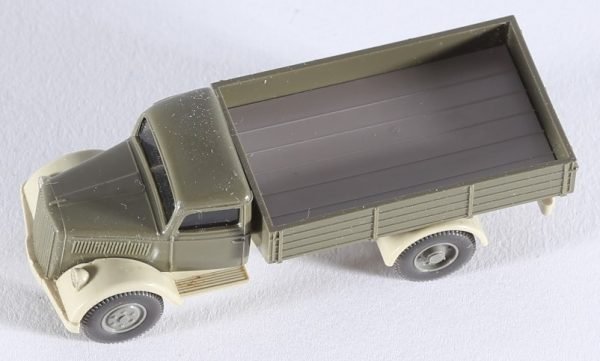 kallistoys auctions auktionen-antique vintage toys-antik historisch spielzeug-wiking-germany-car-auto-scale 1 to 90-h0-opel blitz mit verdeck-olivgrün-335-1b