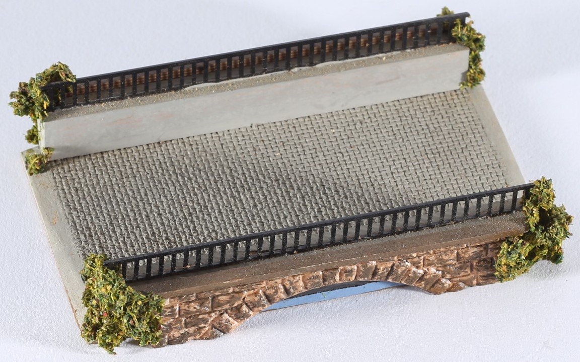 kallistoys auctions auktionen-antique vintage toys-antik historisch spielzeug-faller-germany-railway accessory-eisenbahnzubehör-small bridge-kleine brücke-ohne briefmarke-544-1b