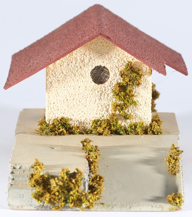 kallistoys auctions auktionen-antique vintage toys-antik historisch spielzeug-faller-germany-wood house-holzhaus-small goods station-kleiner güterbahnhof-gezackte briefmarke-rote nummer-156-1d