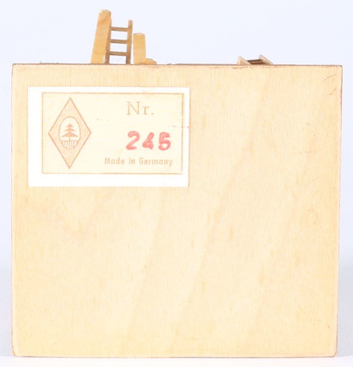 kallistoys auctions auktionen-antique vintage toys-antik historisch spielzeug-faller-germany-wood house-holzhaus-under construction-im bau-stufe i-gerade briefmarke-rote nummer-245-1i