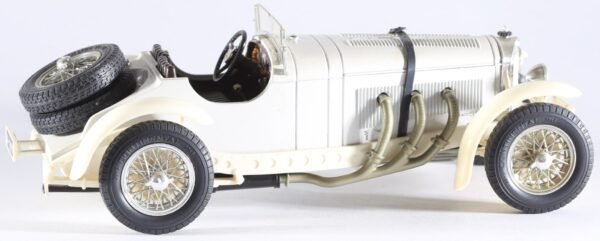 kallistoys-auctions-auktionen-antique-vintage-toys-antik-historisch-spielzeug-bburago-italy-1-to-18-mercedes-benz-sskl-1931-white-1f