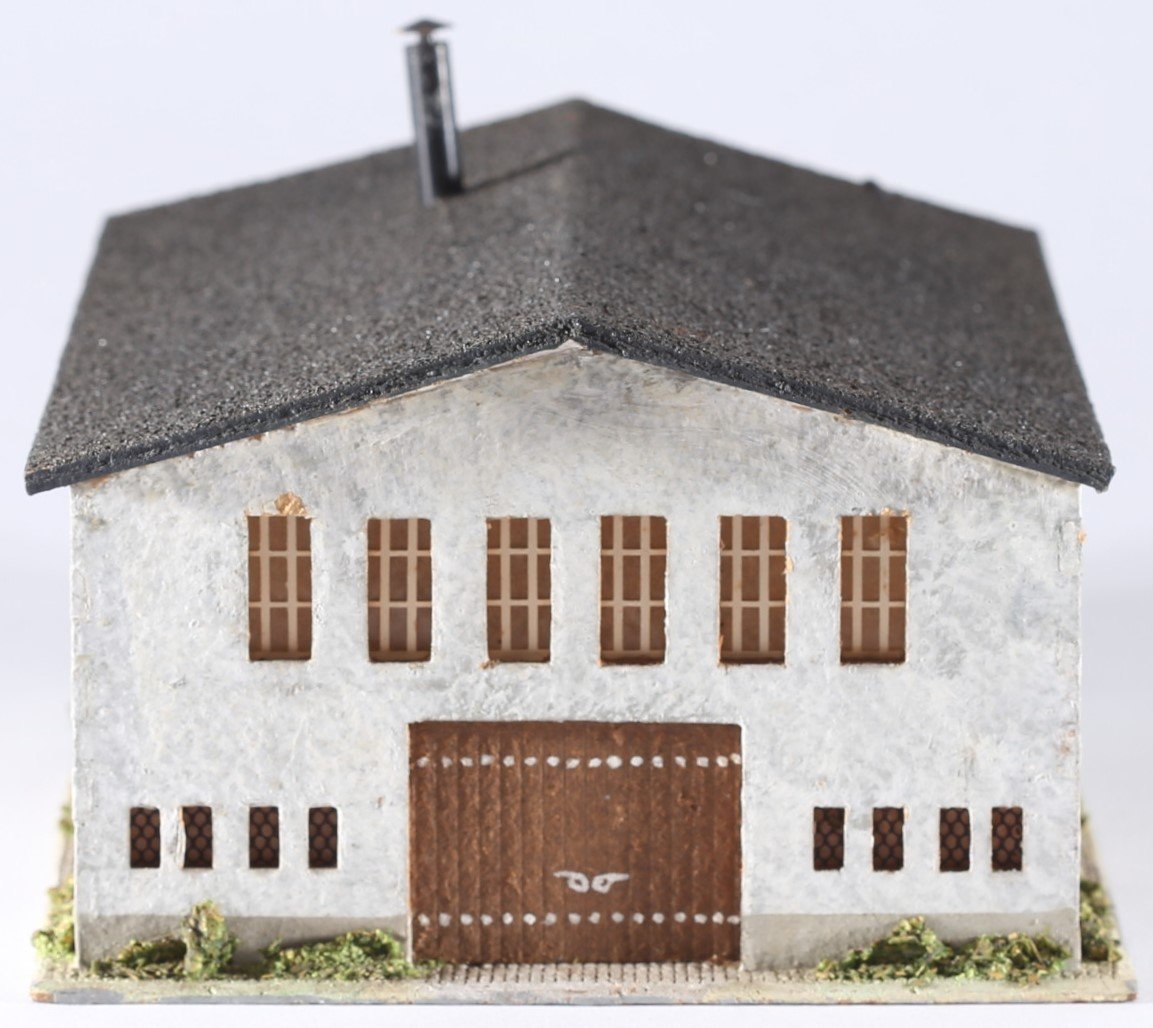 kallistoys-auctions-auktionen-antique-vintage-toys-antik-historisch-spielzeug-creglinger-modell-spielwaren-germany-wood-house-holzhaus-fabrikhalle-moderne-form-447-1d