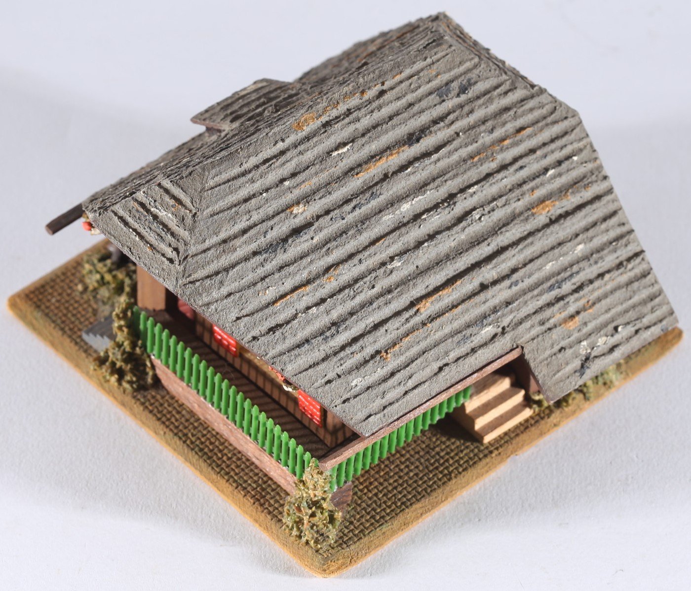 kallistoys-auctions-auktionen-antique-vintage-toys-antik-historisch-spielzeug-faller-germany-wood-house-holzhaus-black-forest-farm-schwarzwald-bauernhof-283-10b