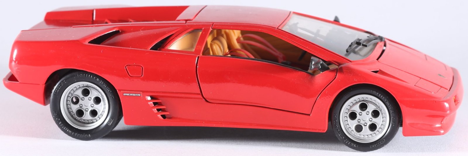 kallistoys-auctions-auktionen-antique-vintage-toys-antik-historisch-spielzeug-maisto-1-to-18-lamborghini-diablo-red-1e