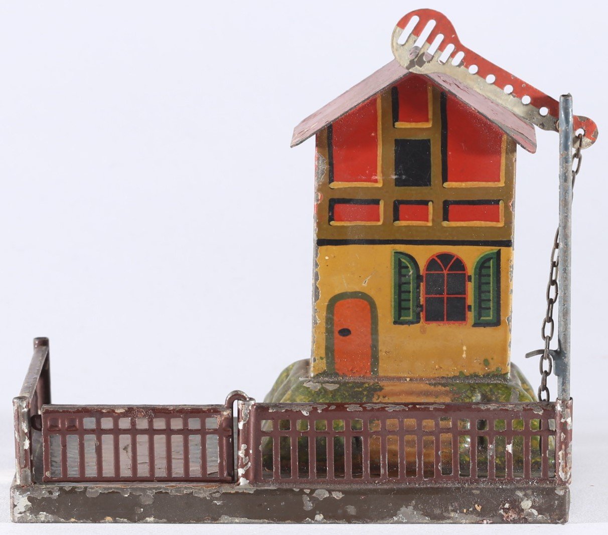 kallistoys-auctions-auktionen-antique-vintage-toys-antik-historisch-spielzeug-marklin-germany-tinplate-blech-railway-accessory-eisenbahnzubehor-gatekeepers-house-bahnwarterhaus-2038-1c